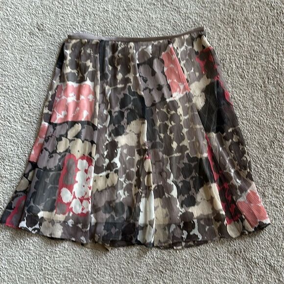 Nic+Zoe Skirt! - Picture 2 of 10